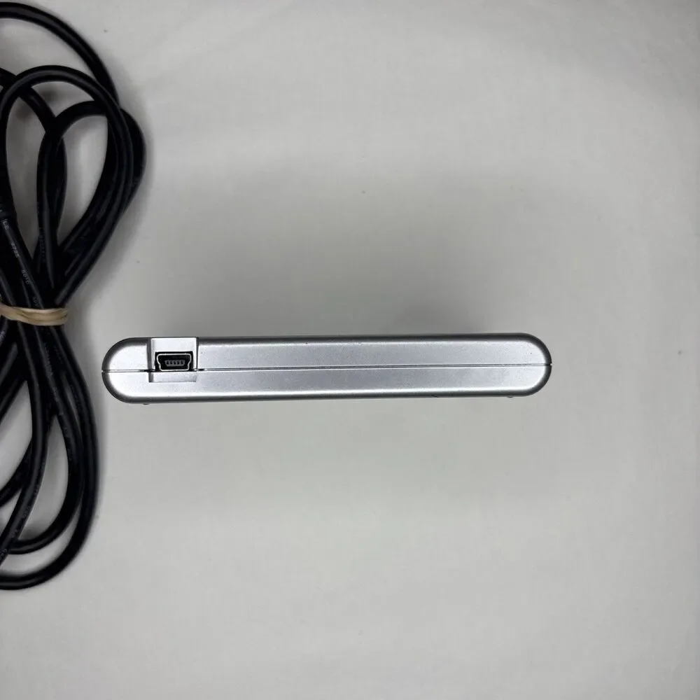 Digital Concepts Card Reader Unisex Silver Excellent USB 2.0 Multi-Slot CR-70R‎